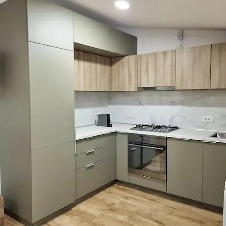 Cozy Near Center Apartamento