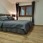 Apartman Cozy Near Center *